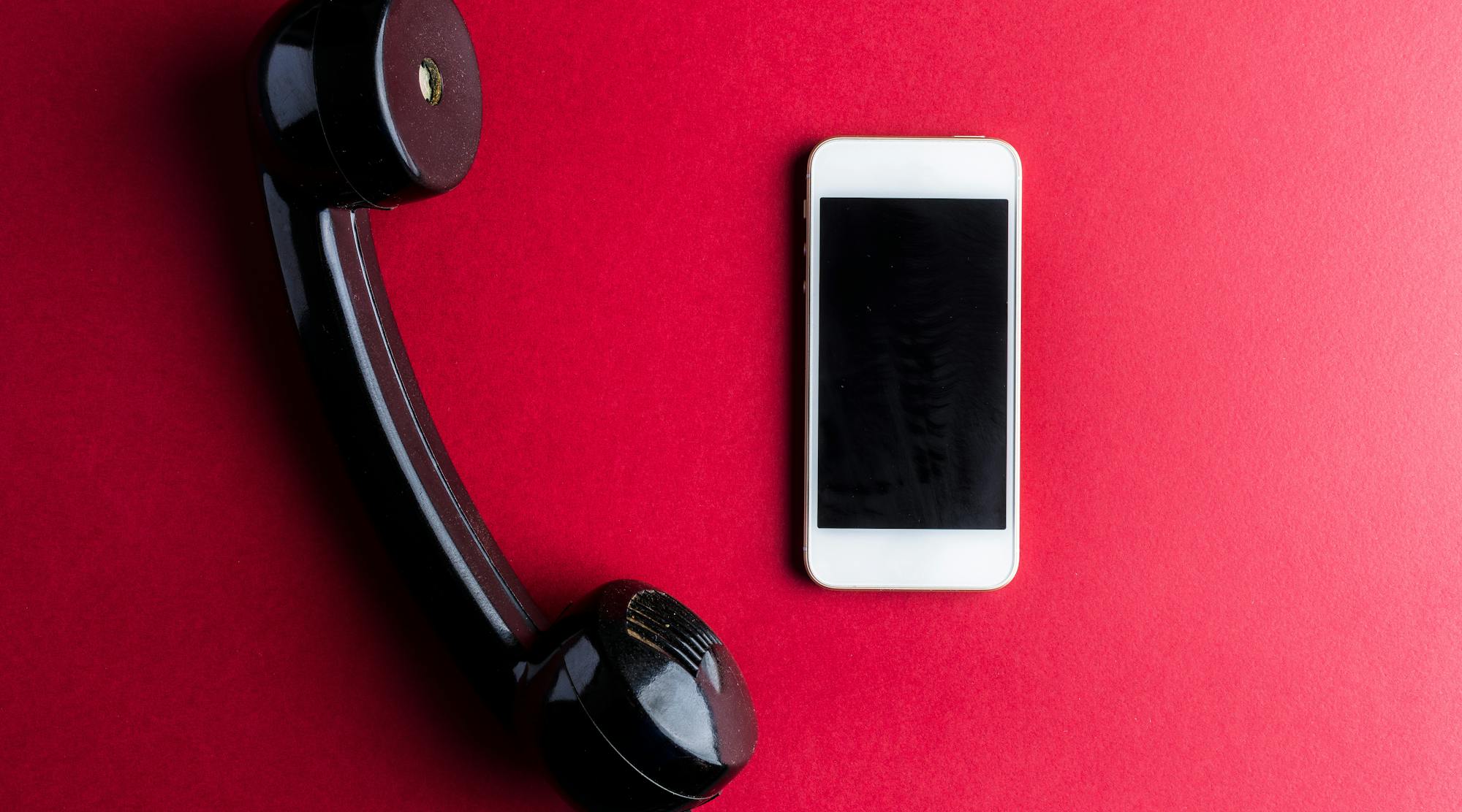 iPhoneの着信音がならない!原因と対処法「9選」を解説!