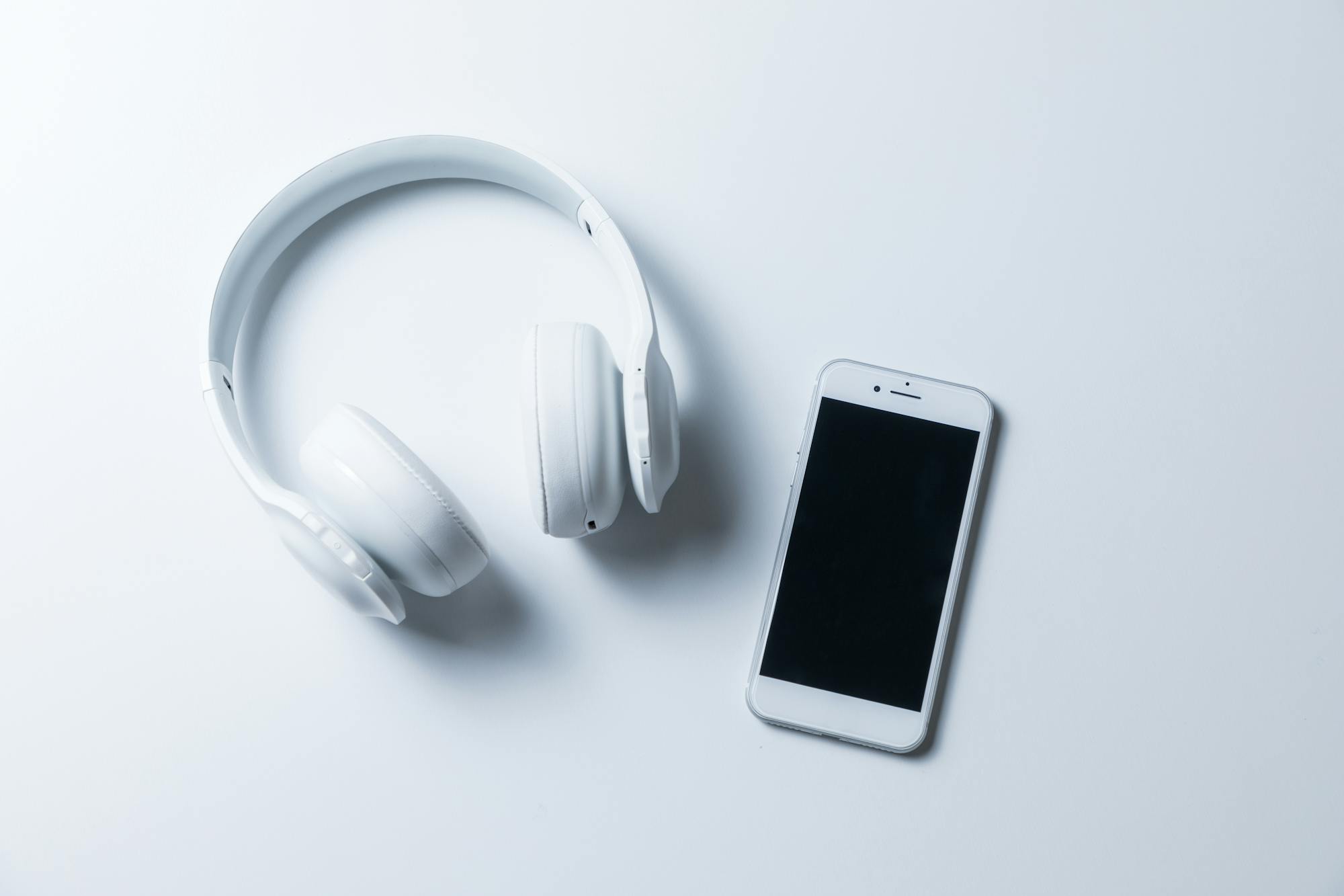 iPhoneがBluetoothにつながらない時の「6つの対処法」