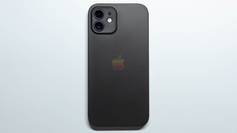 iPhone16eとiPhone16の違いを徹底比較！どっちを買うべき？