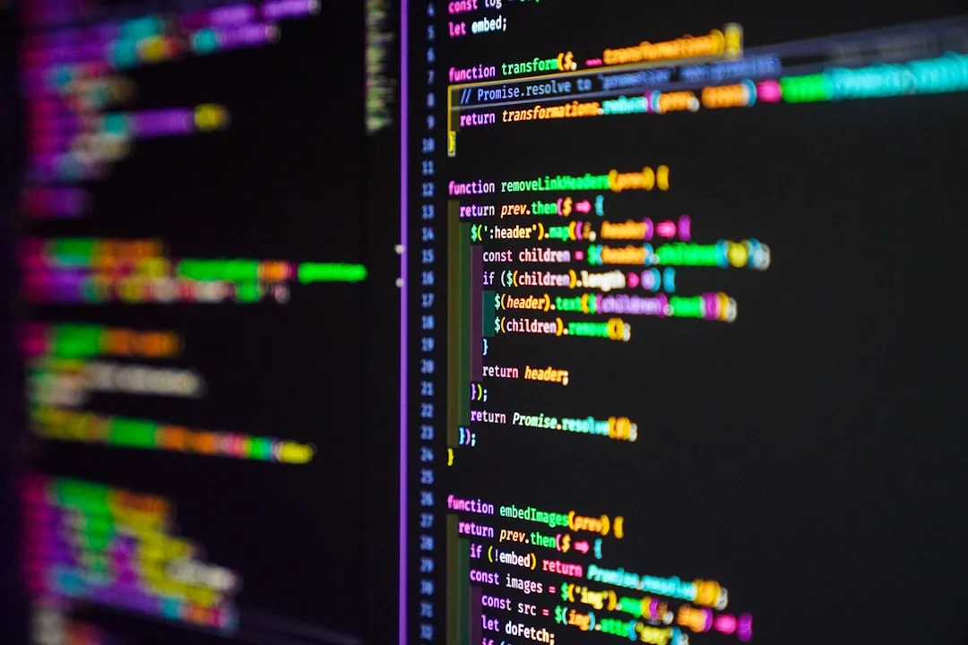 コードエディタ（VSCode）でのプログラミング画面。Code with Claude東京のハンズオンワークショップのイメージ