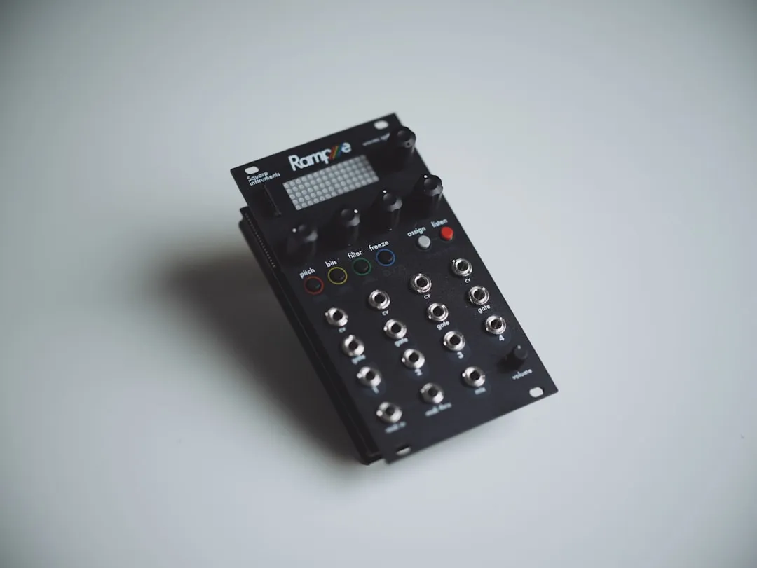 デジタル音楽制作スタジオの環境
