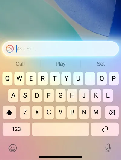 Apple IntelligenceのType to Siri機能でテキスト入力する画面