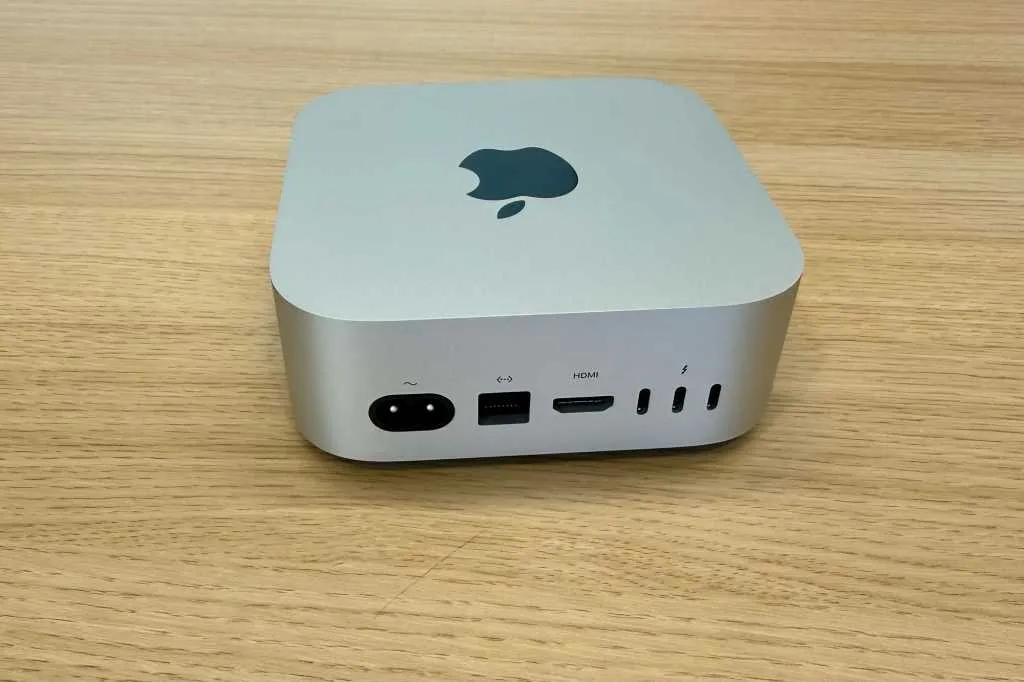 Perplexity Personal Computerが動作するMac Mini M4ハードウェア