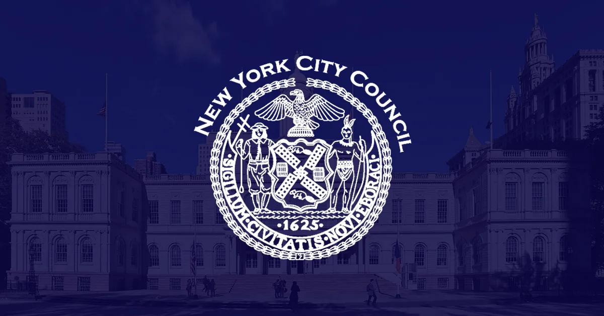 ニューヨーク市議会の公式ロゴとシティホール
