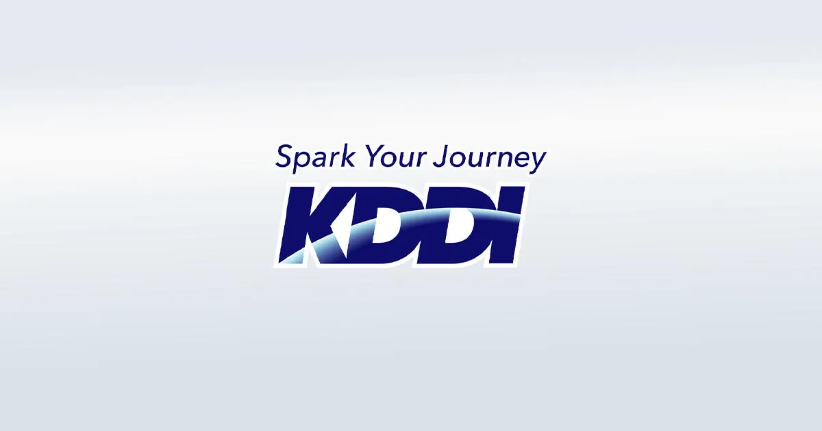 ELYZAの親会社であり「ELYZA Works with KDDI」を提供するKDDIの公式ロゴ