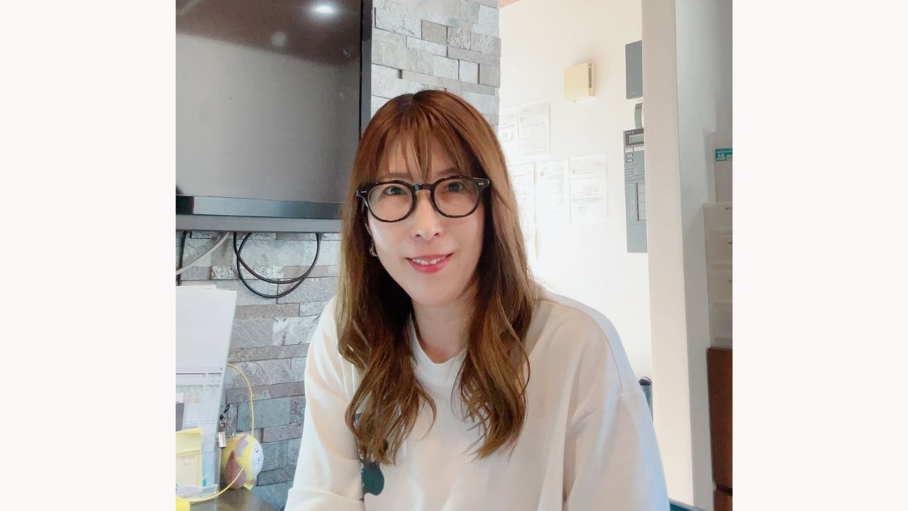 スタッフとの関わりを深めるひとときが私の癒し時間 (経営管理本部:富樫薫さん)
