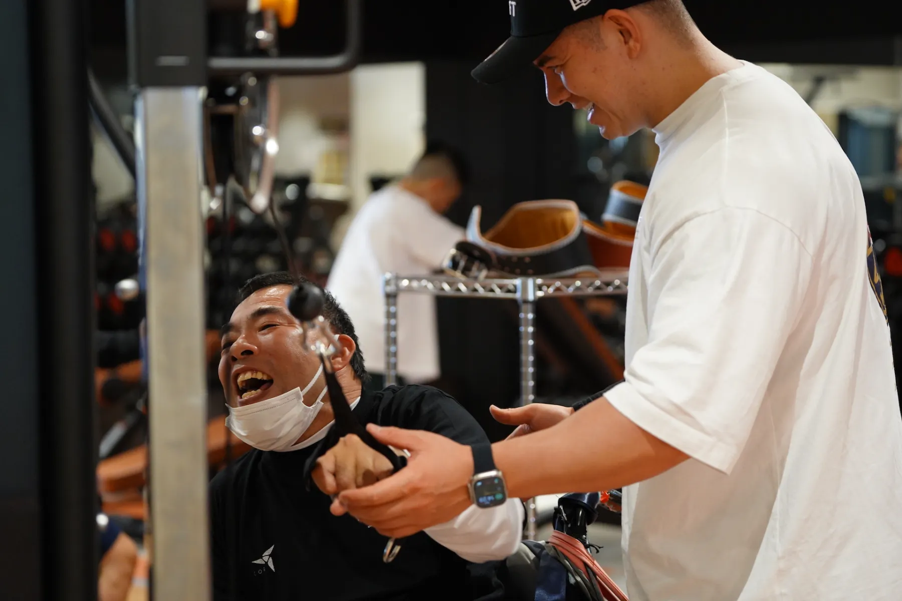 自身のトレーニングを見てほしいと障害福祉サービス利用者