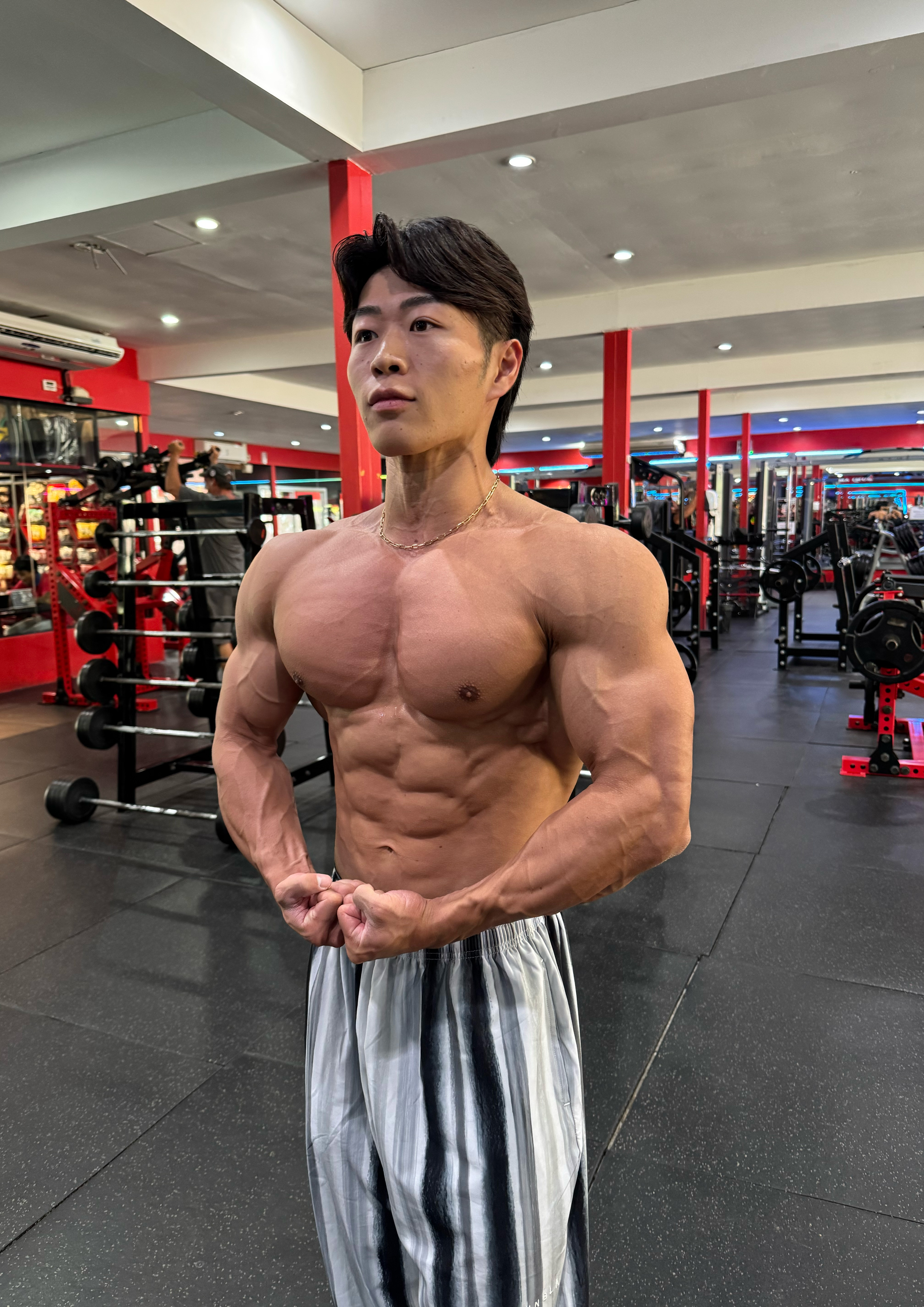 HOKUTO TATSUMI - 立見 北斗 | 株式会社ビジョナリー - 日本一マッチョ