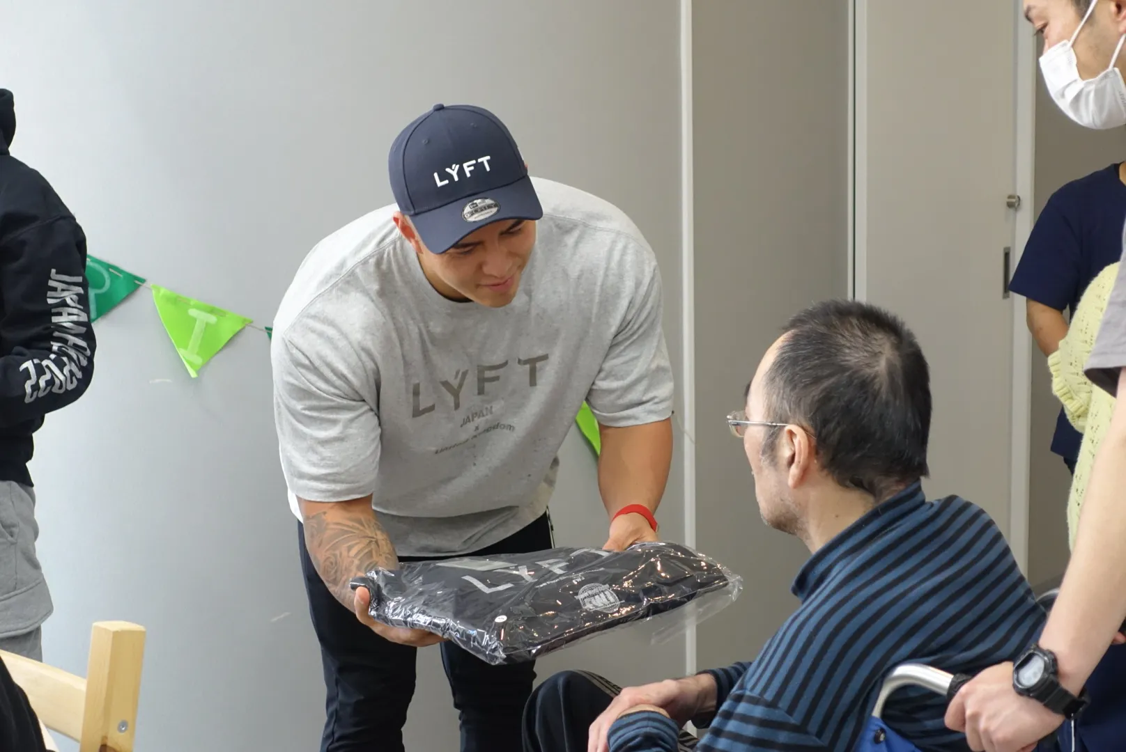 フィットネスブランド「LÝFT(リフト)」のウェアを寄付