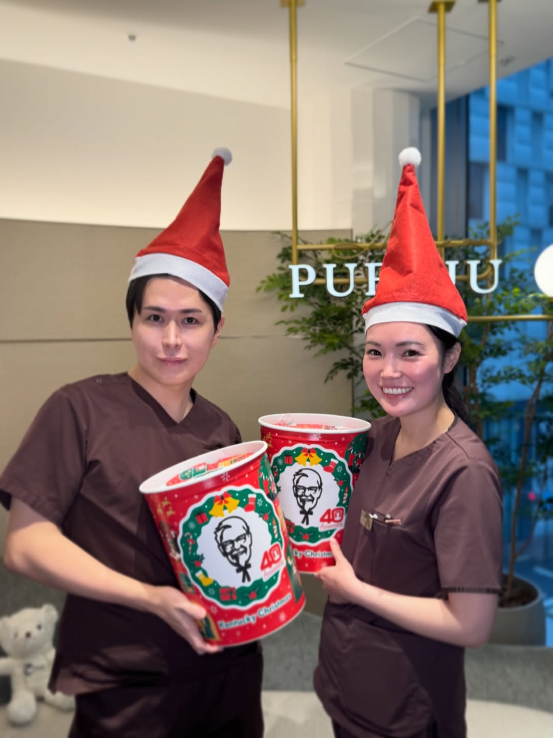クリニックのクリスマスパーティー！スタッフみんなで楽しい時間