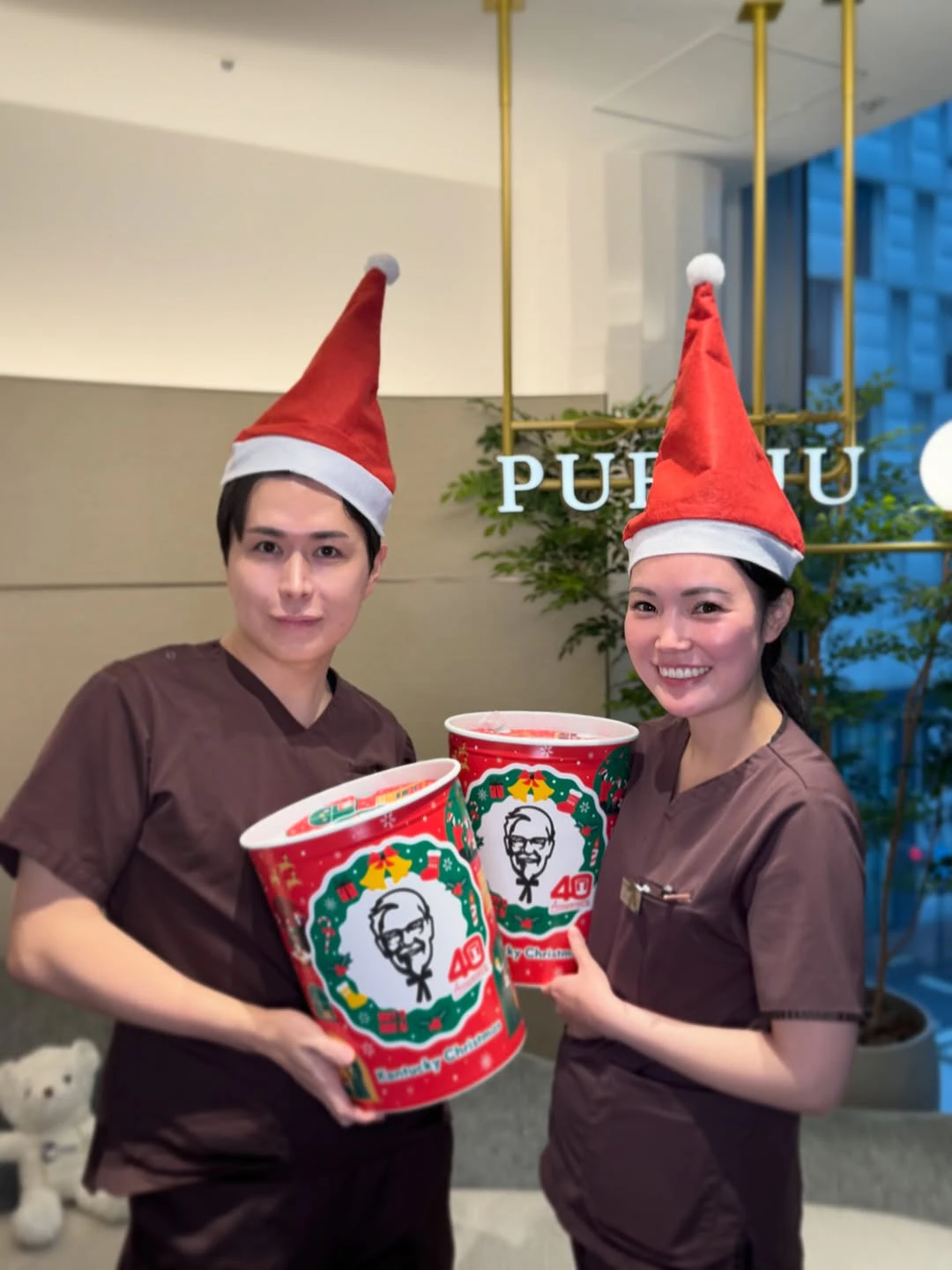 クリニックのクリスマスパーティー!スタッフみんなで楽しい時間