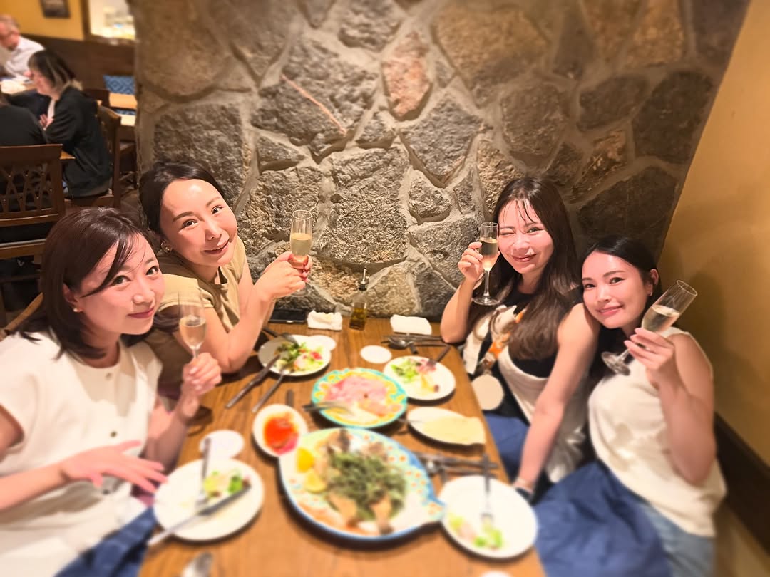 美容医療に飛び込んだ頃の大切な先輩方と食事会｜感謝と尊敬を込めて