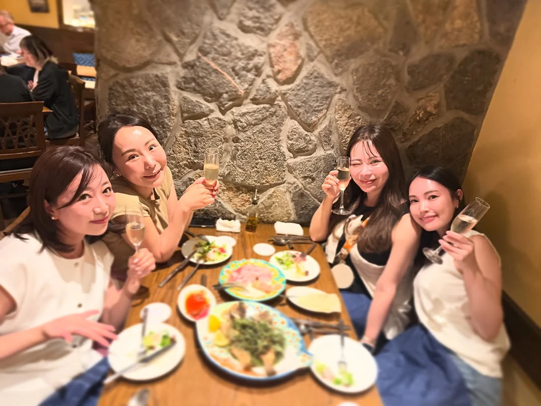 美容医療に飛び込んだ頃の大切な先輩方と食事会|感謝と尊敬を込めて