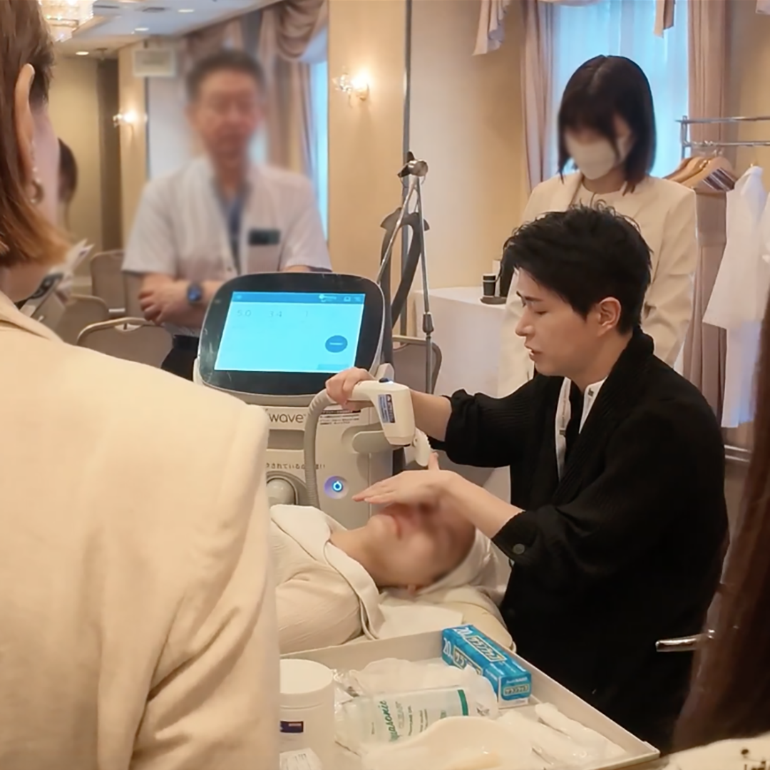 第44回日本美容皮膚科学会総会・学術大会でソフウェーブのハンズオンセミナーを担当しました 画像2