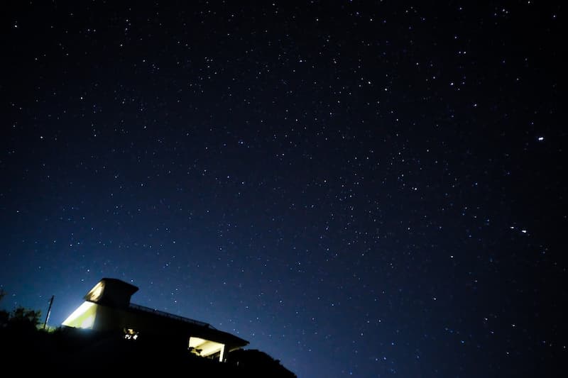 満天の空が伊豆大島の魅力。流れ星や火球をたくさん見ることができます。