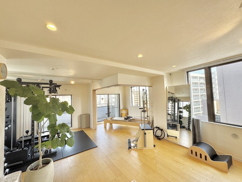 Home - LEAP ~Pilates plus Training~｜リープ~ピラティスプラストレーニング