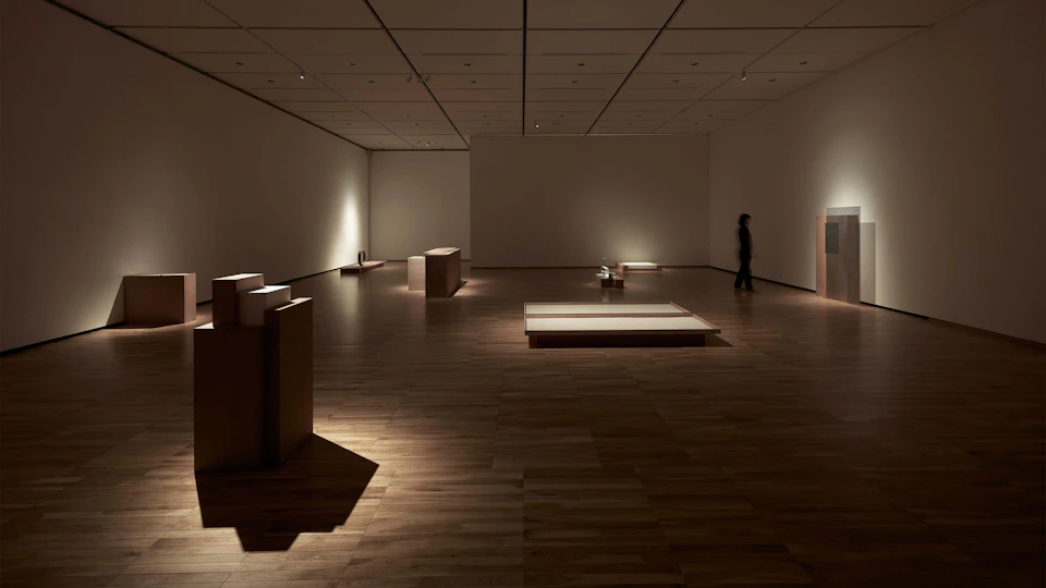 紙が動くと の画像