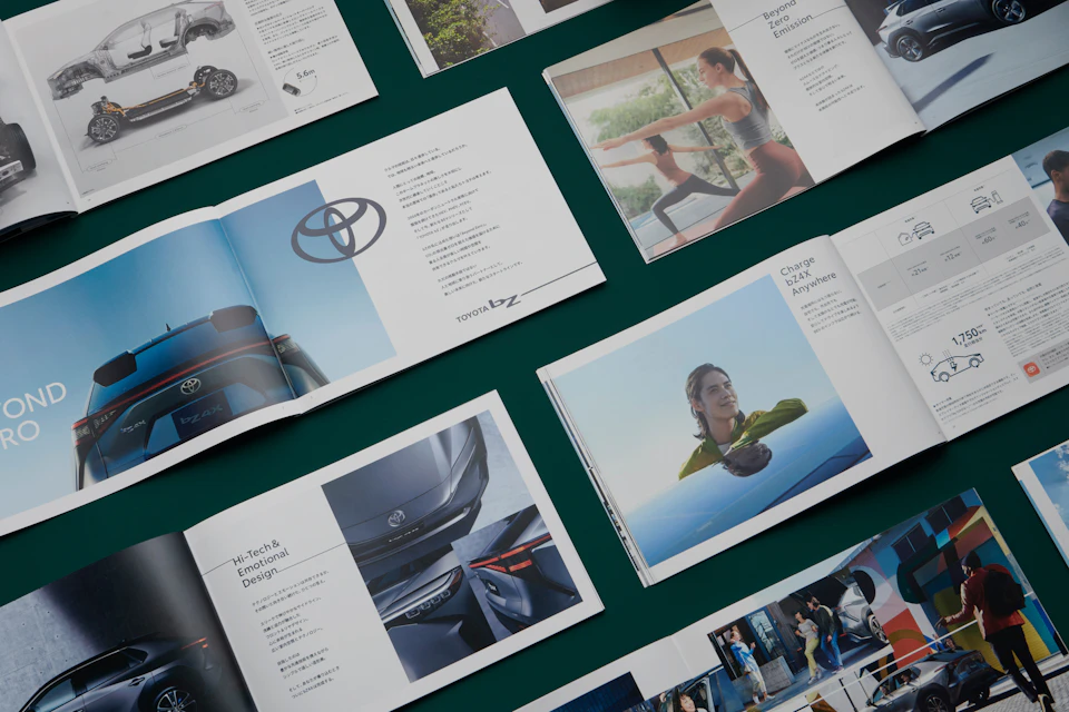 bZ4X カタログ の画像