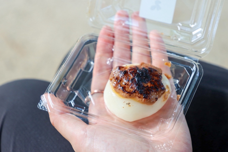 弁才天の新ブランド「と、餅」がオープン！できたてのお餅で味わう