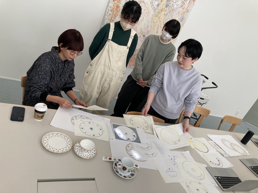 北欧、暮らしの道具店」と「Noritake」のコラボ！“幻のスケッチ”から