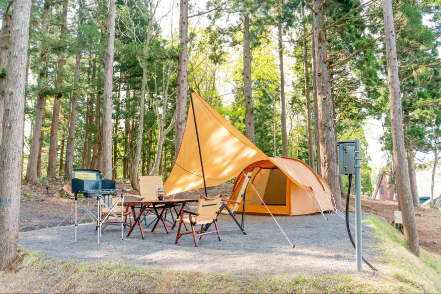 人気アウトドアブランドが監修するキャンプ場「Alpen Outdoors しろ 