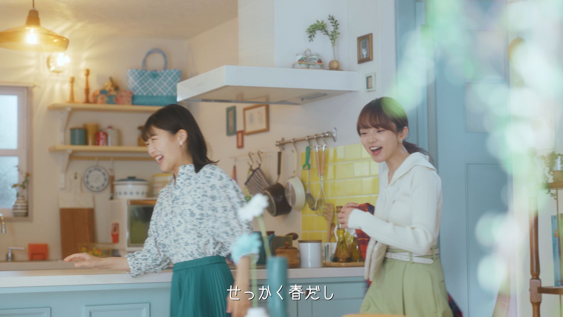 新WEB-CM「わたしオン、ベランダパーティー」篇30秒ストーリー