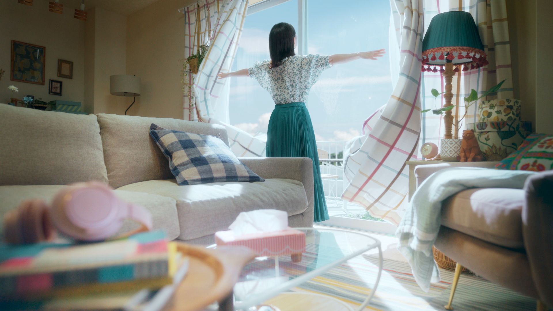 新WEB-CM「わたしオン、ベランダパーティー」篇30秒ストーリー