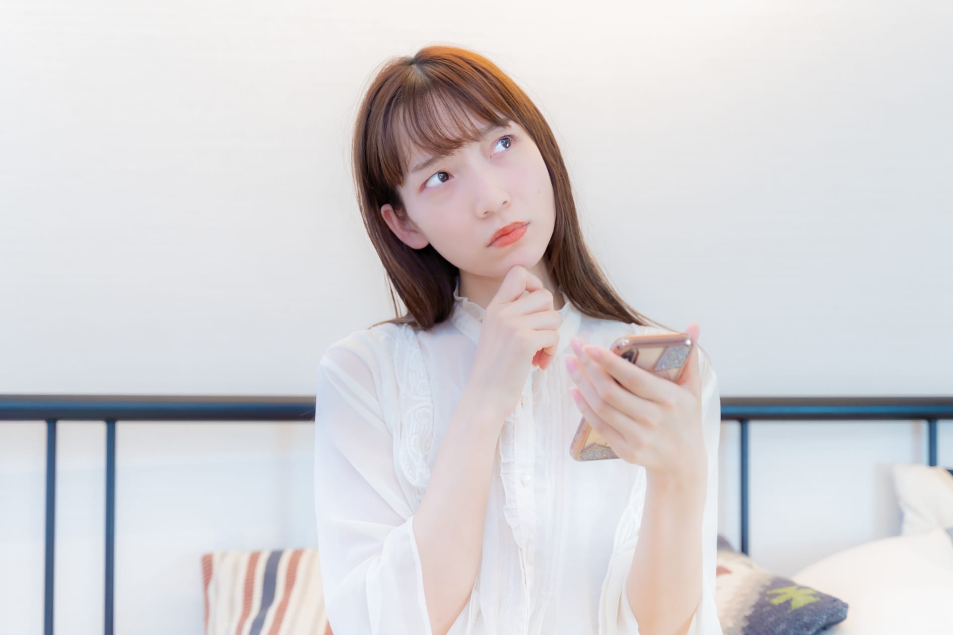 0800から始まる電話番号はどこから？迷惑電話なの？