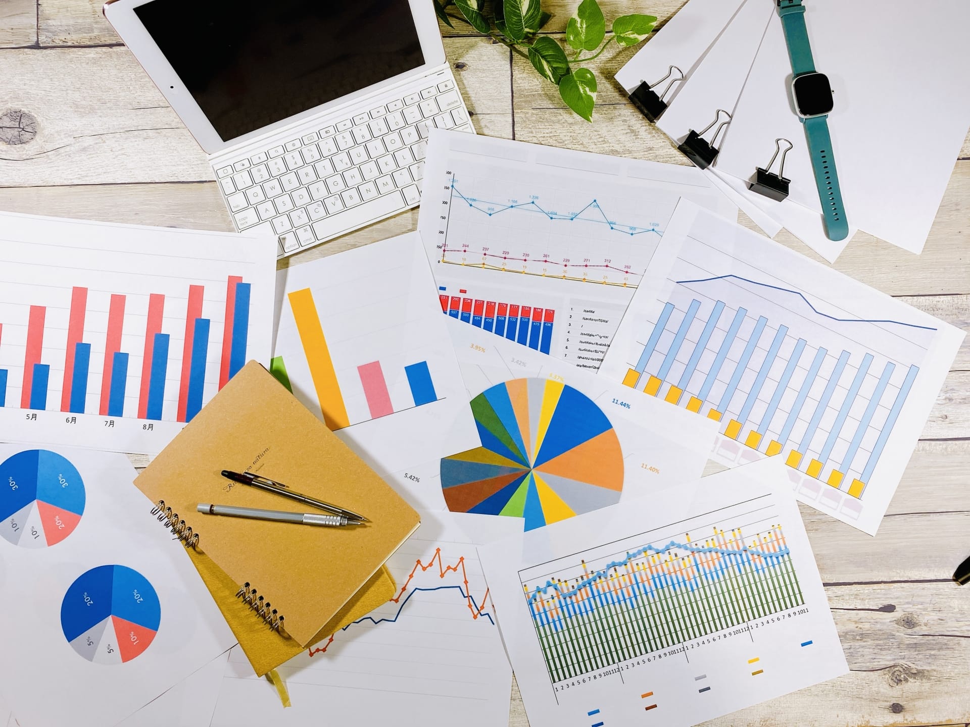 ペーパーレス化しよう！メリット・デメリットまとめと導入のコツを解説