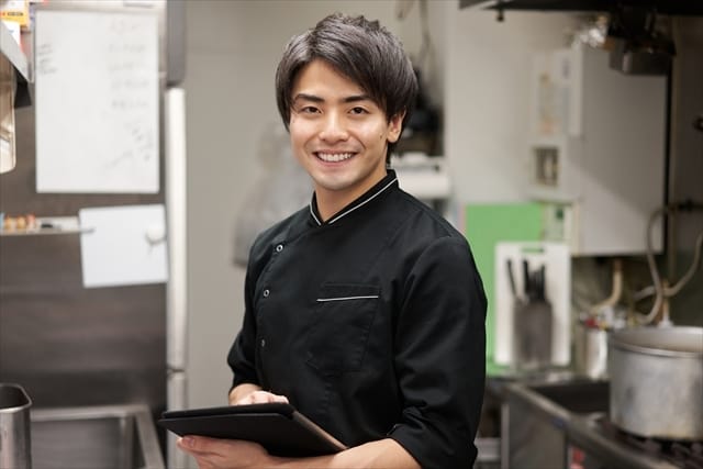 飲食店をDX化するには？コロナ禍で迫られるDX化についてポイントを解説！