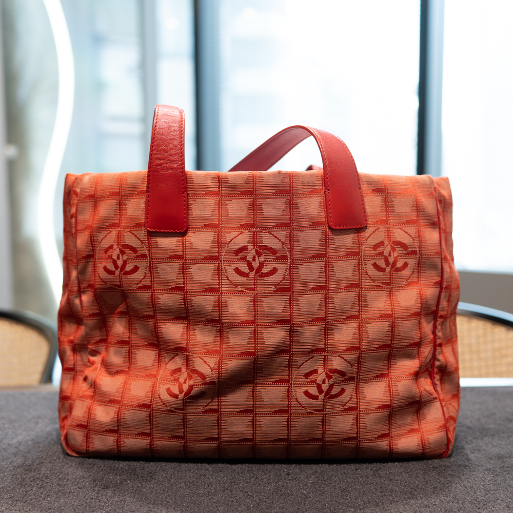 CHANEL ニュートラベルライントート（レッド）｜ブランドバンク池袋店 