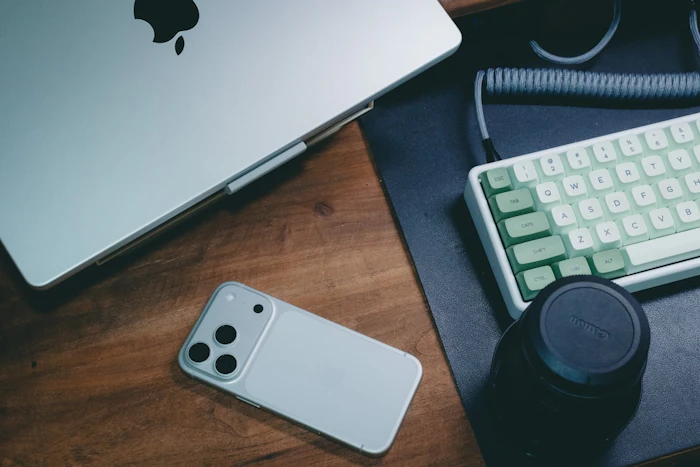 スマートフォンを設定するイメージ