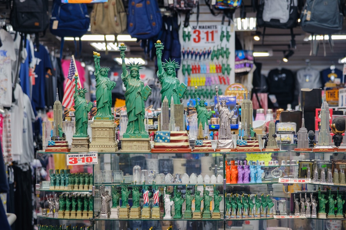 アメリカ旅行のお土産おすすめ30選！定番お菓子からコスメ・雑貨まで 
