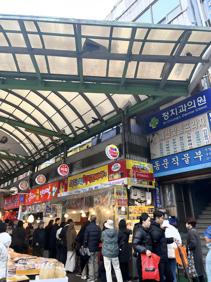 広蔵市場チャプサルクァベギ店舗と行列