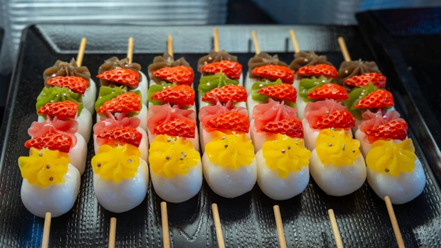 浅草での食べ歩きに最適！インスタ映え間違いなしの人気グルメ10個を厳選紹介のサムネイル画像