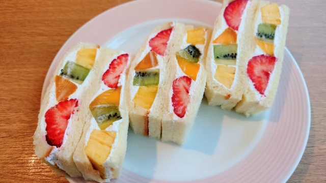 恵比寿で楽しむ絶品フルーツサンド！絶対に食べたいおしゃれなカフェ10選のサムネイル画像