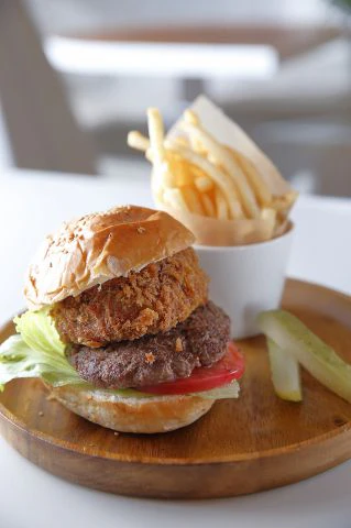 ホットペッパーグルメ出典の画像