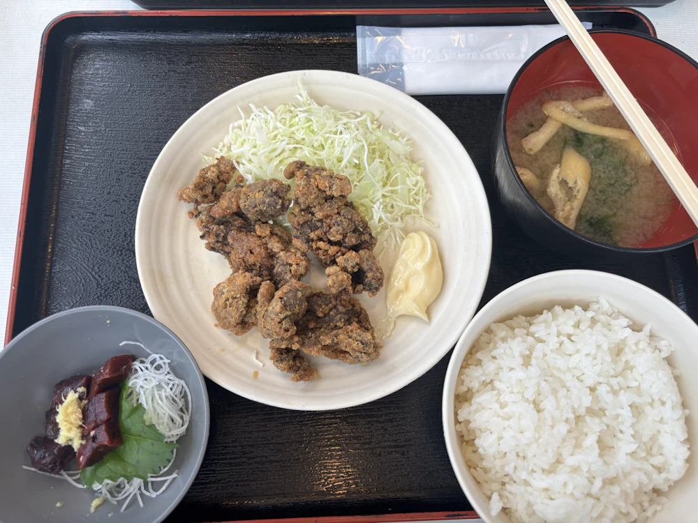 クジラ定食