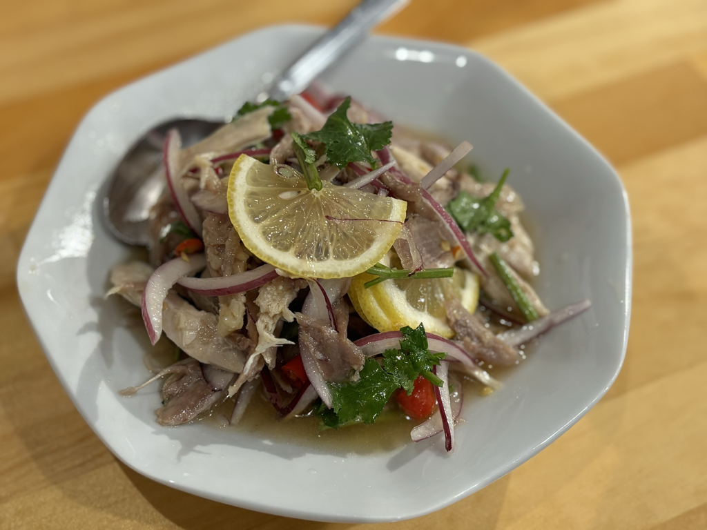 山の民のレモン鶏(雲南省昆明市・780円)