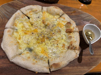 地方都市でピッツァ食いてえ