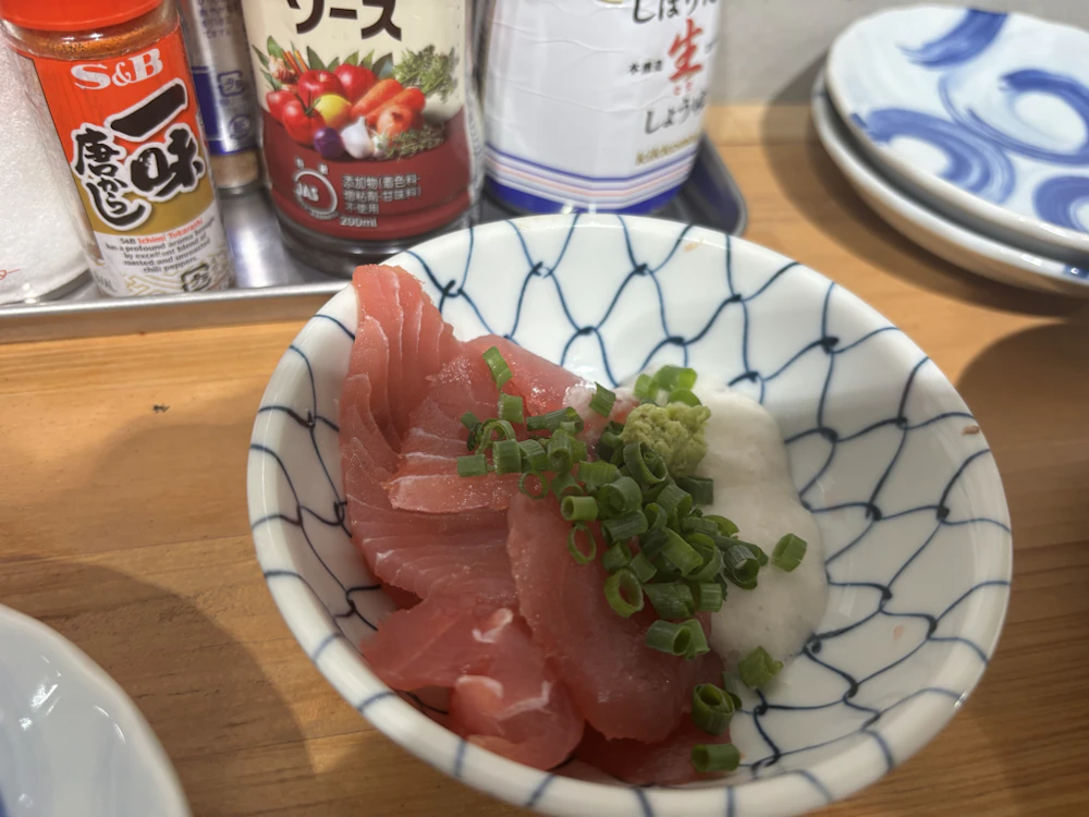 まぐろ山かけ
