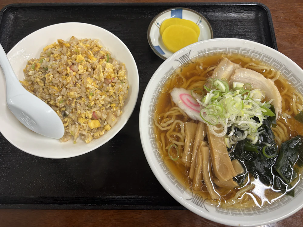 半チャーハンラーメンセット