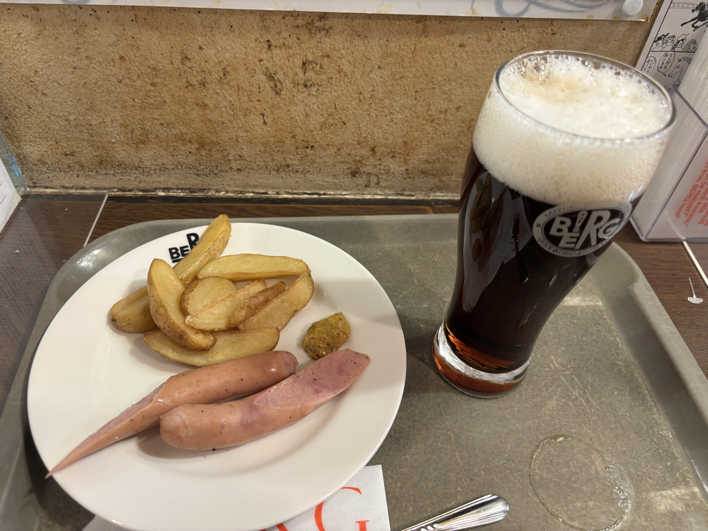 まったくもって人間だった