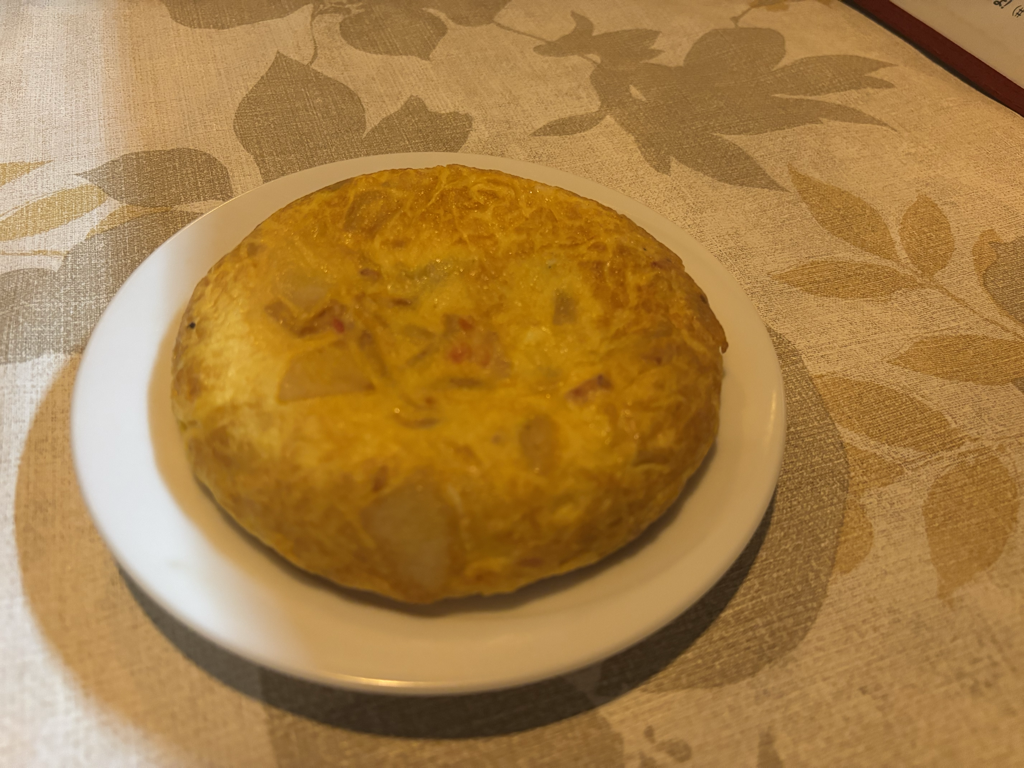 スペインオムレツ