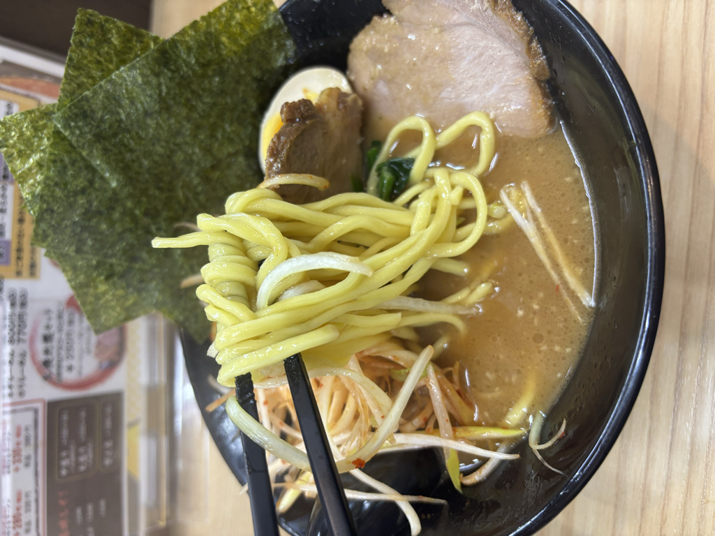 ラーメン、麺リフト