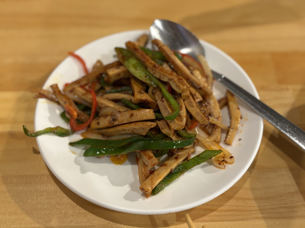 牛ハツモトの香り炒め（湖南省長沙市・880円）