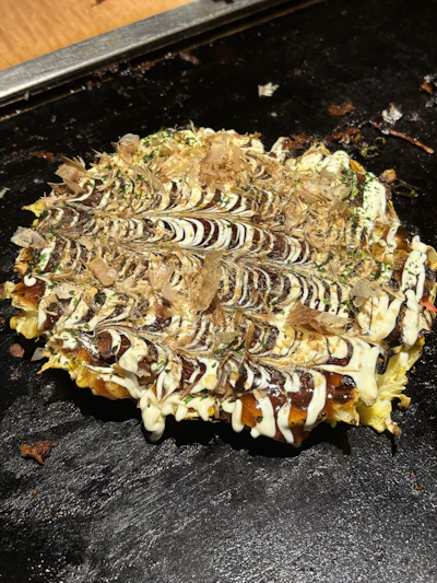 取引先の人とお好み焼きを