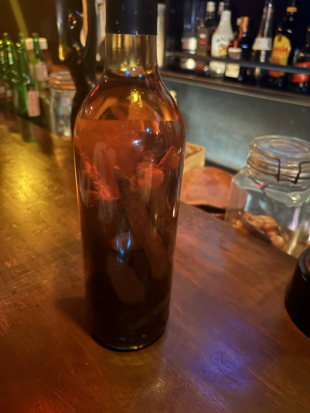 オゴコロのボトル。木の皮