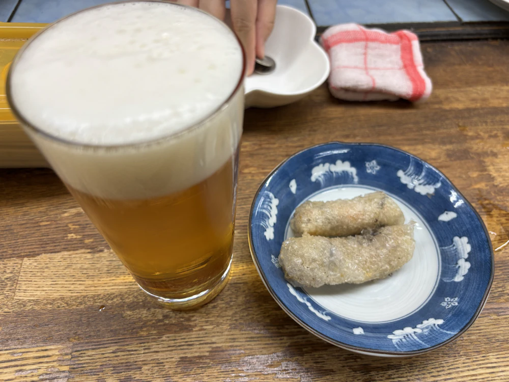 生ビールとベトナム春巻き
