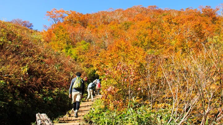 水上温泉 谷川岳登山の様子
